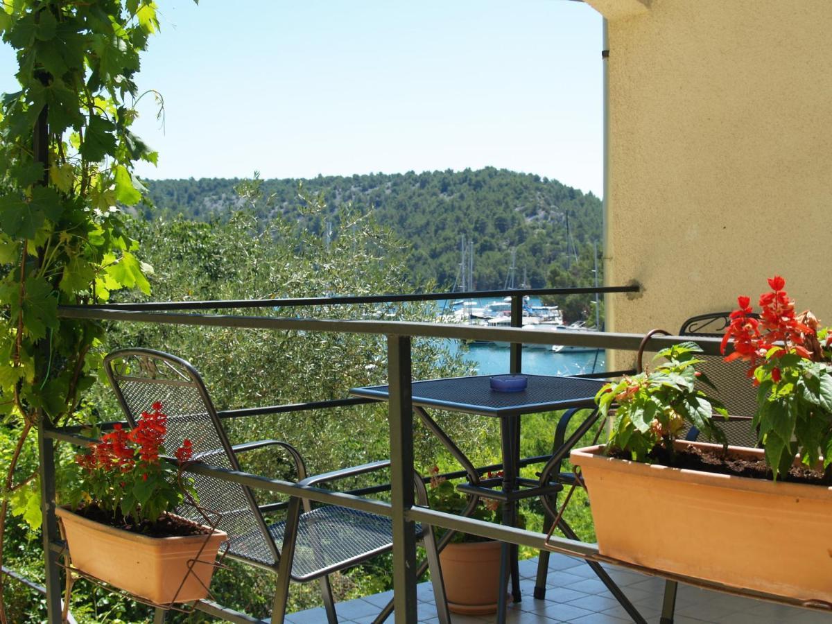 Apartments & Rooms Formenti Skradin Room photo