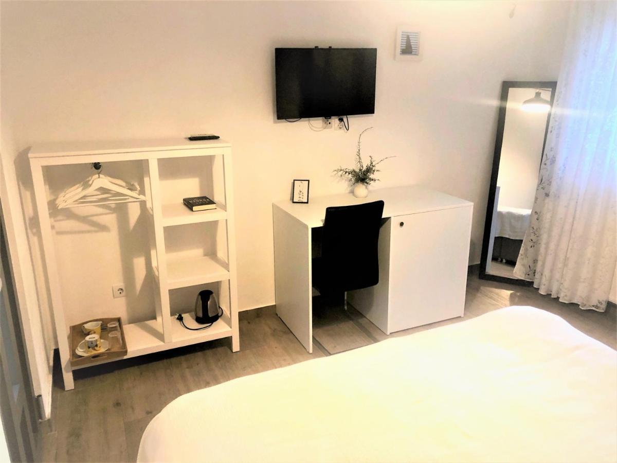 Apartments & Rooms Formenti Skradin Exterior photo