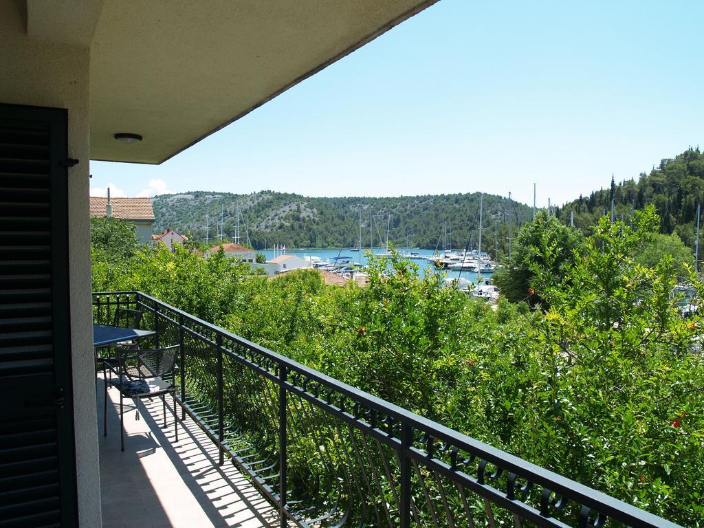 Apartments & Rooms Formenti Skradin Room photo